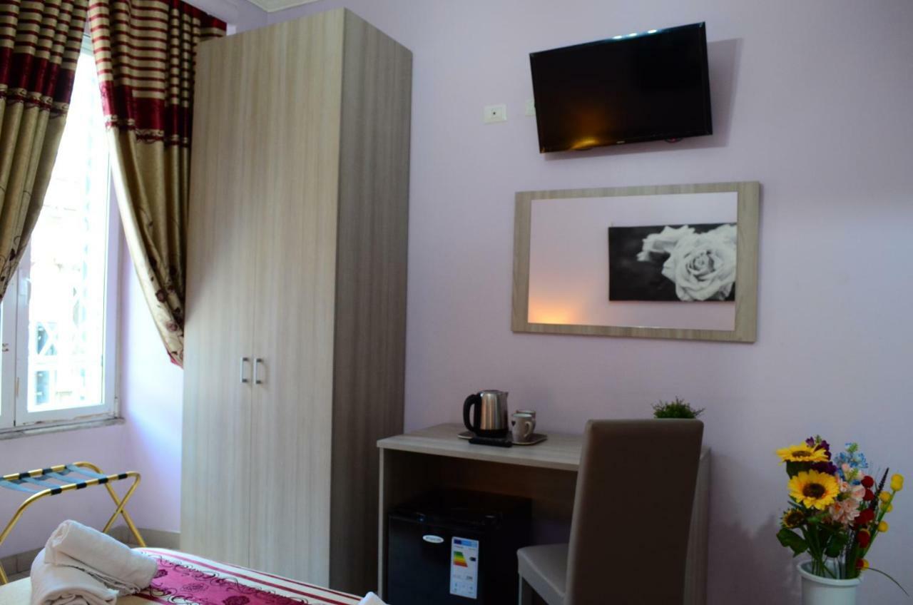Roma Castle Termini Hotel Exterior foto
